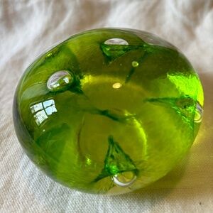 GREEN HANDBLOWN PAPERWEIGHT